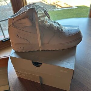 Air Force 1 Mid 07